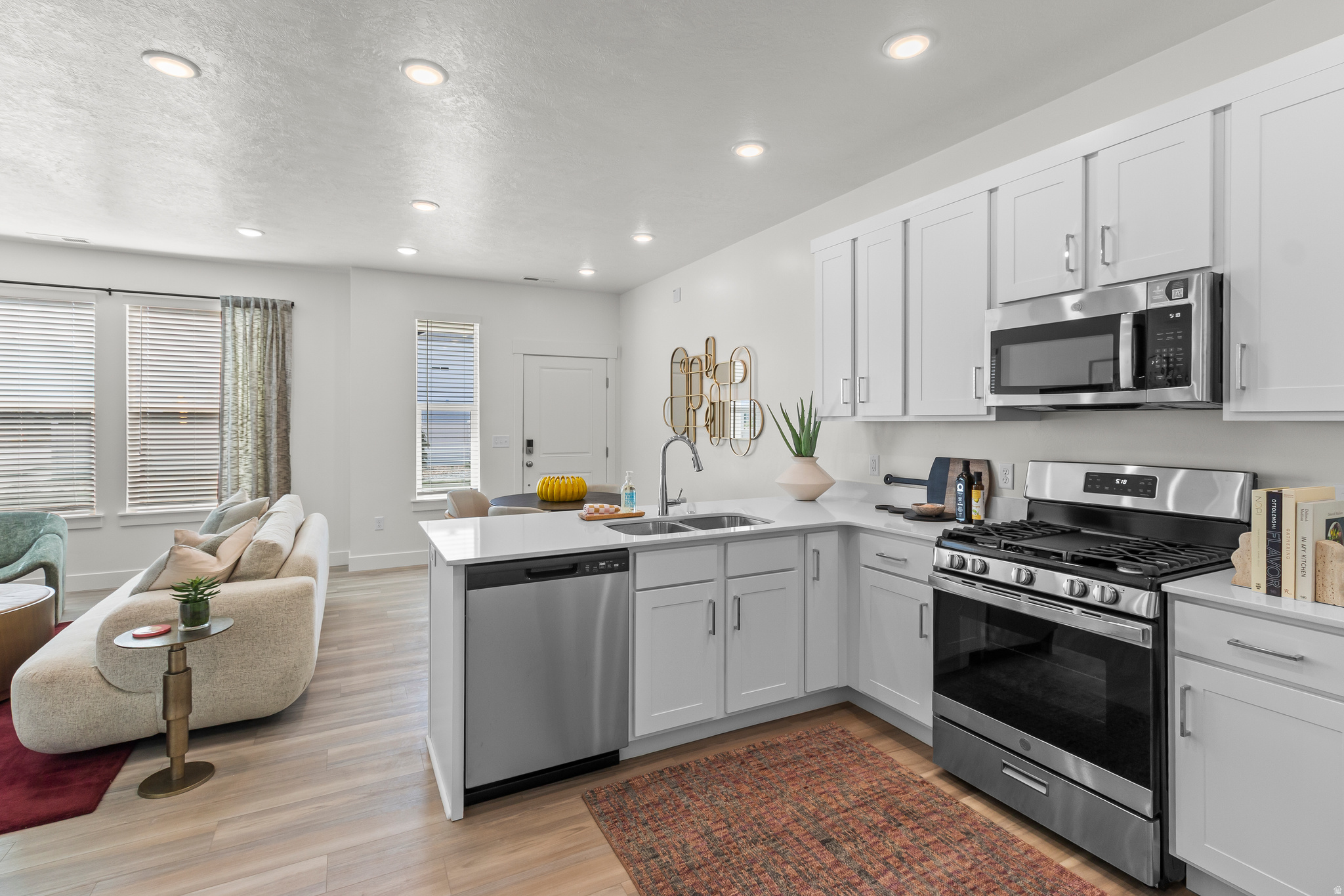 RIDGELINE PARK - Residential