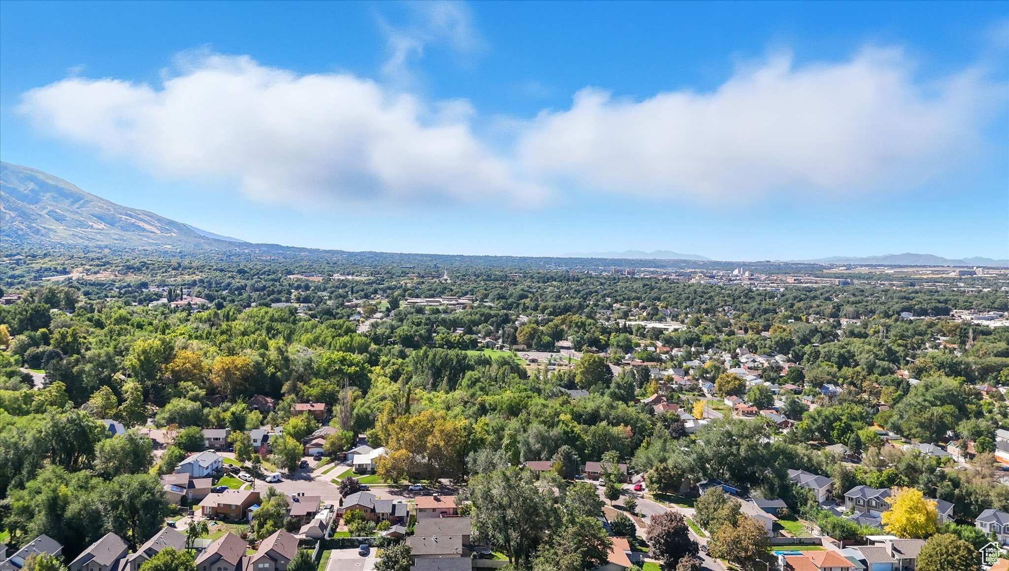 QUINN COURT - Residential Income