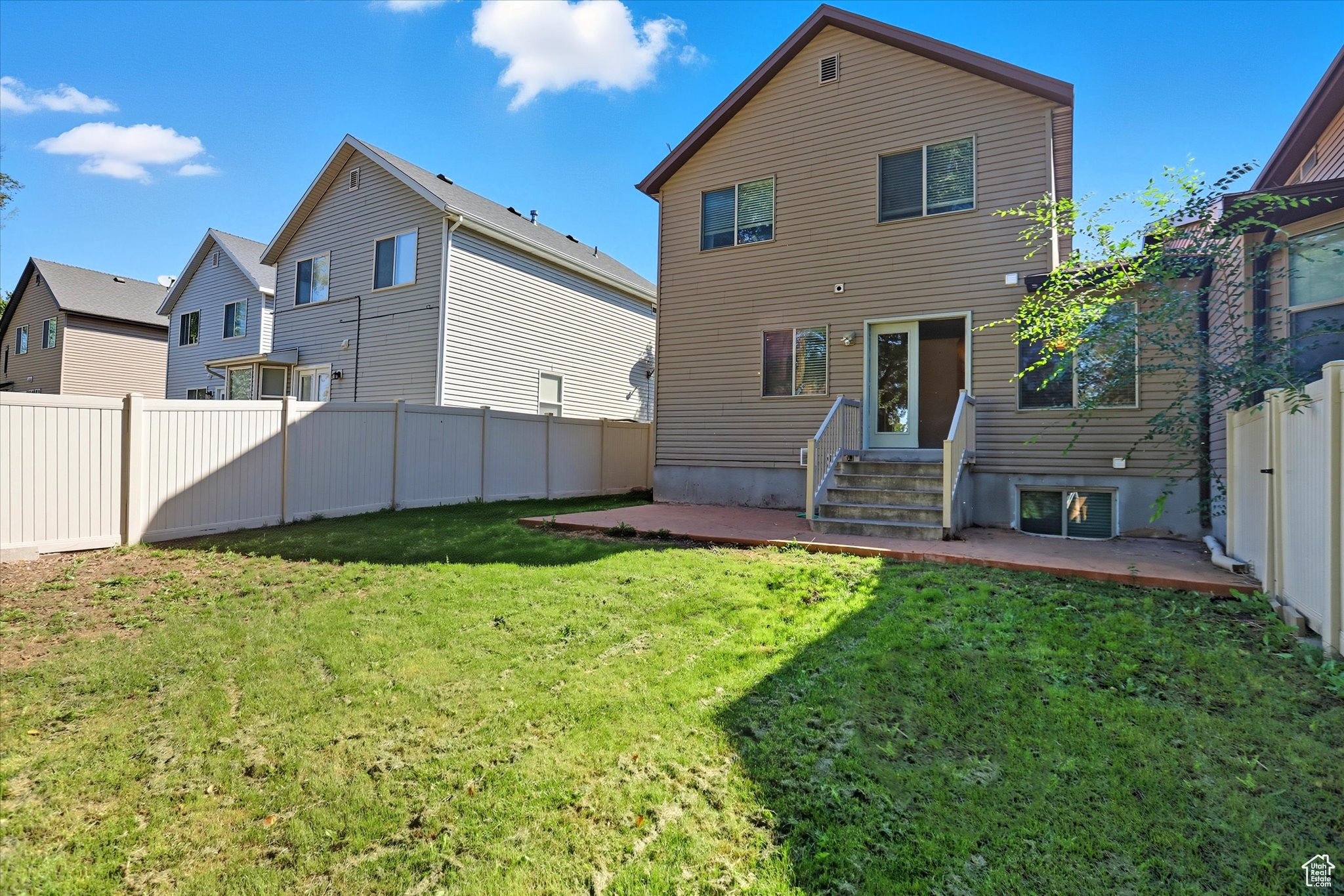 QUINN COURT - Residential Income