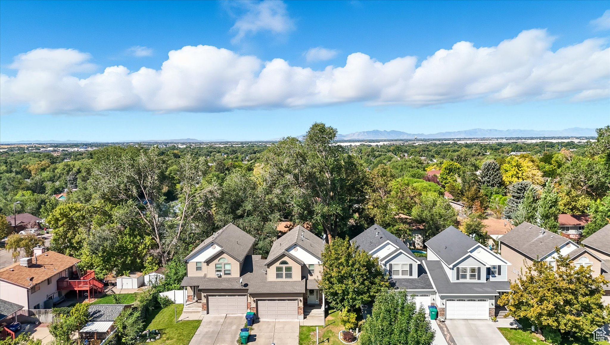 QUINN COURT - Residential Income