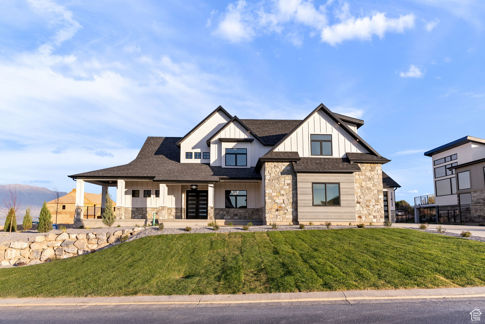 277 E Bennett Ln, Saratoga Springs, Utah image 2