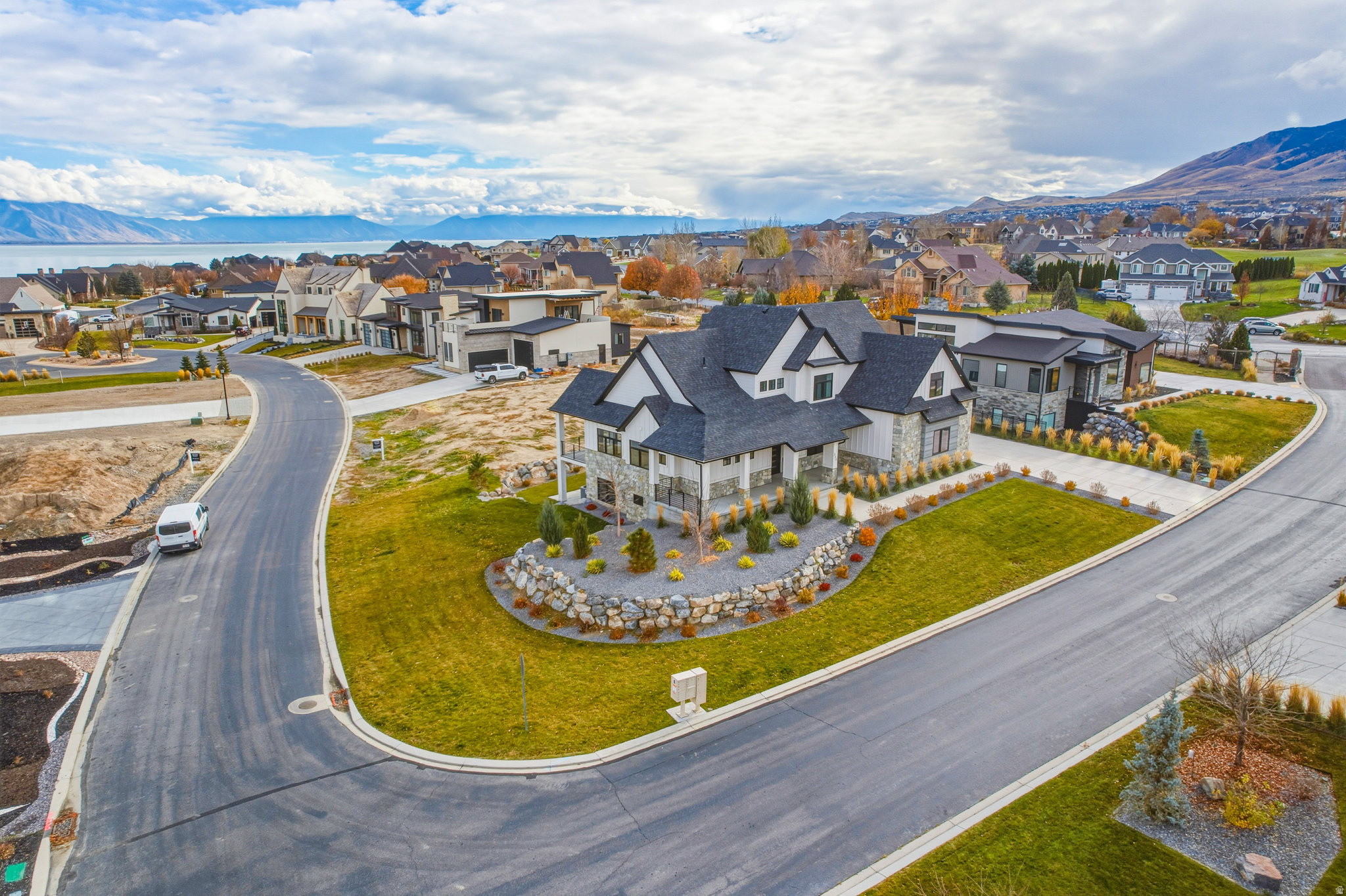 WILTSHIRE ESTATES - Residential