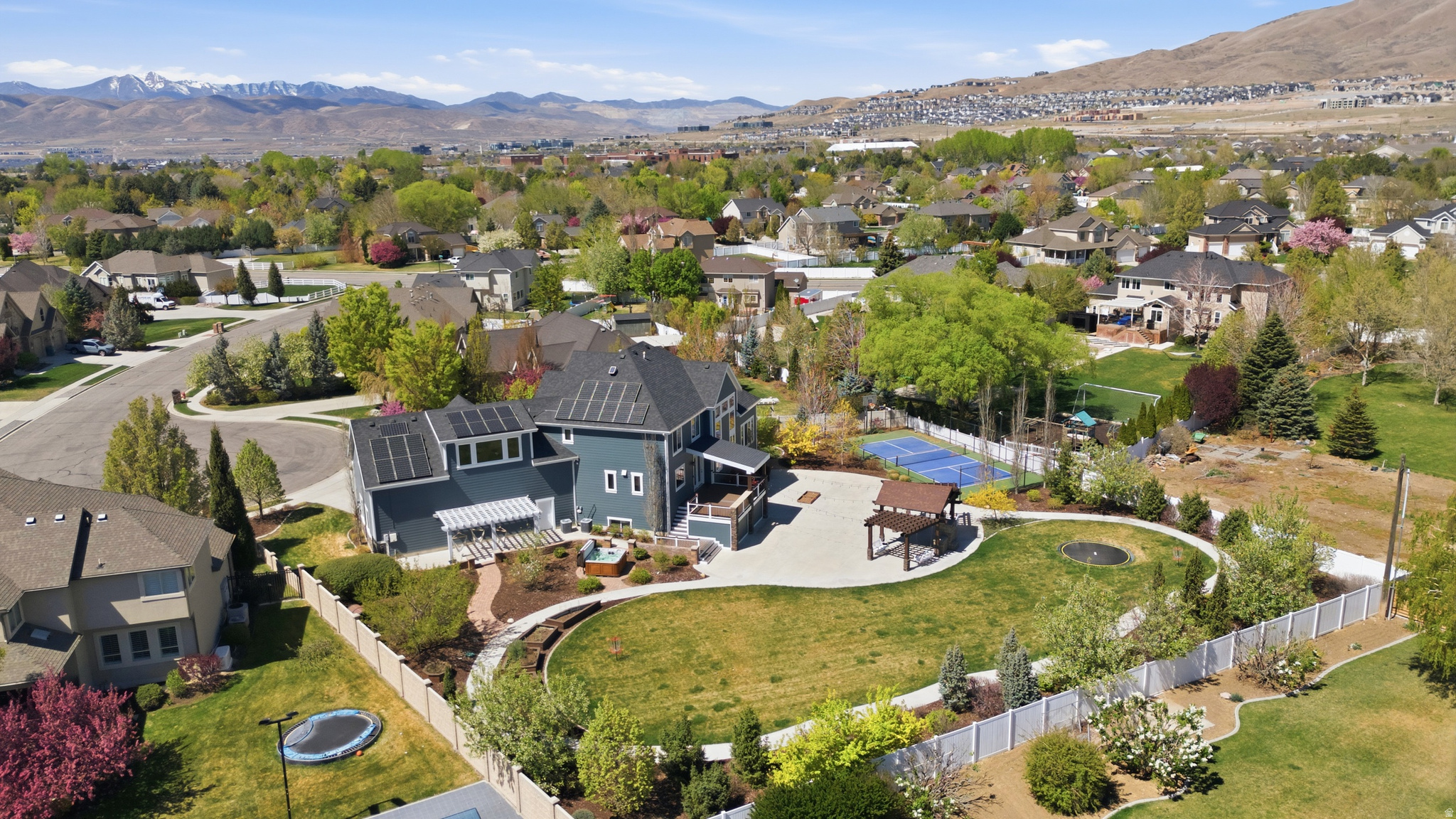 UTAH HIGHLANDS - Residential