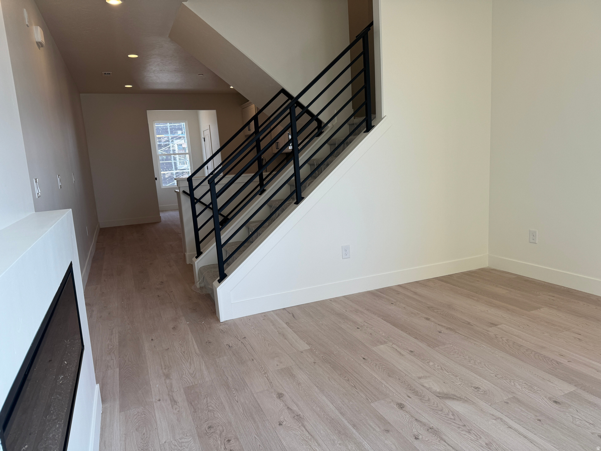 DOWNTOWN DAYBREAK - Residential