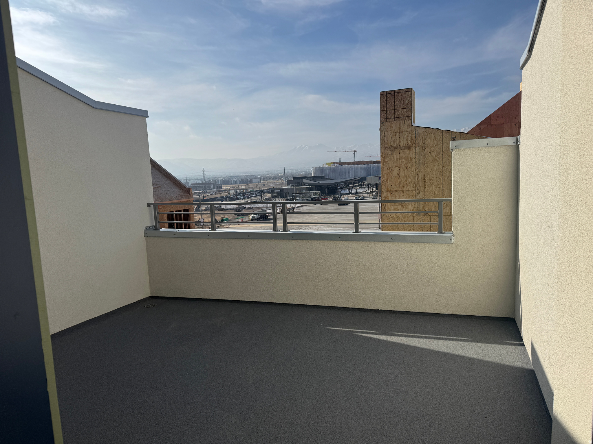 DOWNTOWN DAYBREAK - Residential