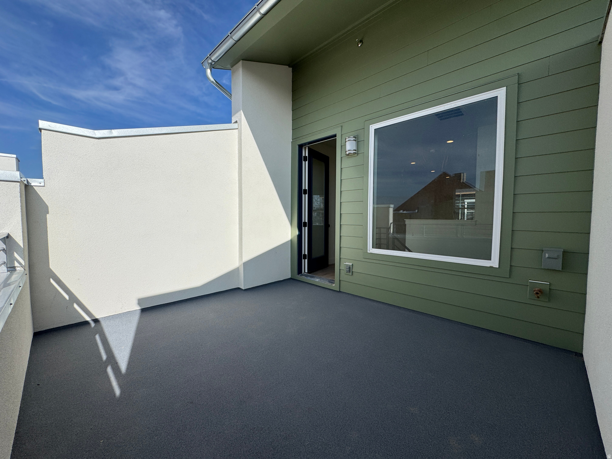 DOWNTOWN DAYBREAK - Residential