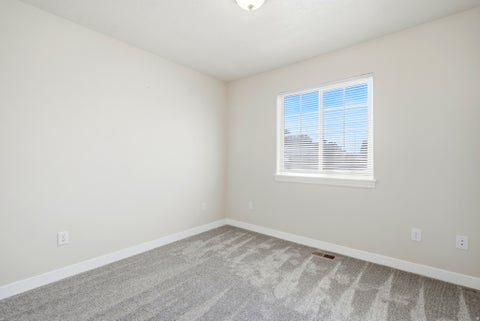 Tiny photo for 651 E 600 N, Roosevelt, UT 84066 (MLS # 2178156)