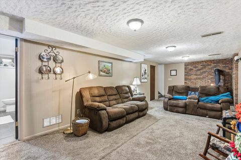 Tiny photo for 372 E 3250 N, North Ogden, UT 84414 (MLS # 2152364)