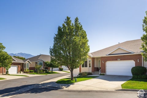 Photo of 1651 W PEACEFUL CIR, South Jordan, UT 84095 (MLS # 2190098)