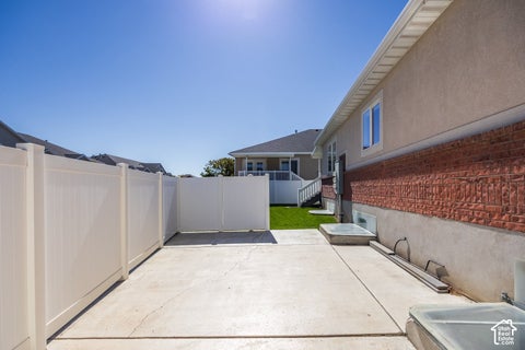 Tiny photo for 1651 W PEACEFUL CIR, South Jordan, UT 84095 (MLS # 2190098)