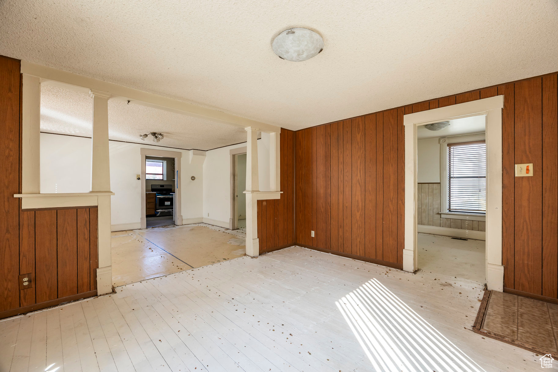 PLAT B - Residential