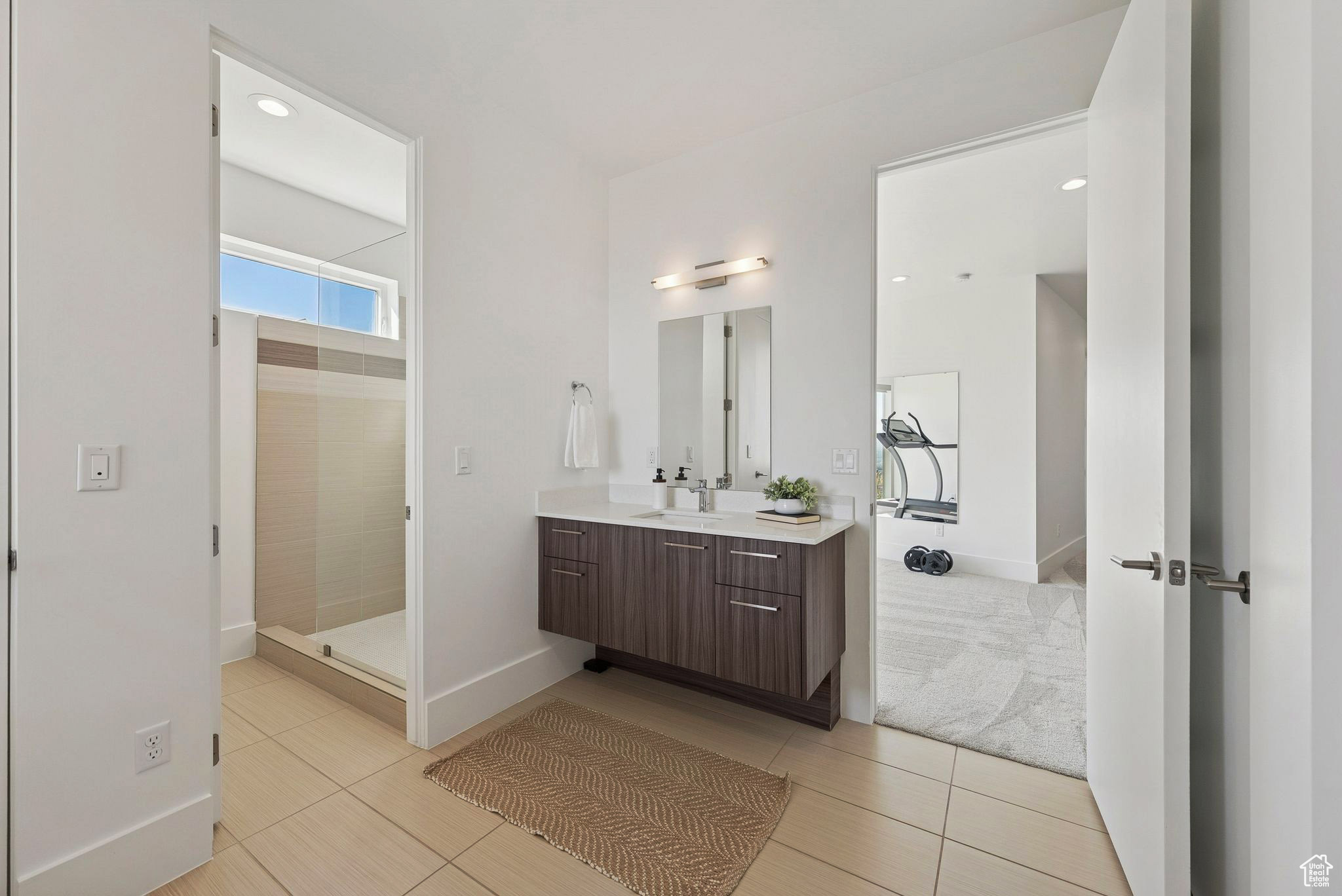 CAPITOL HILLS - Residential