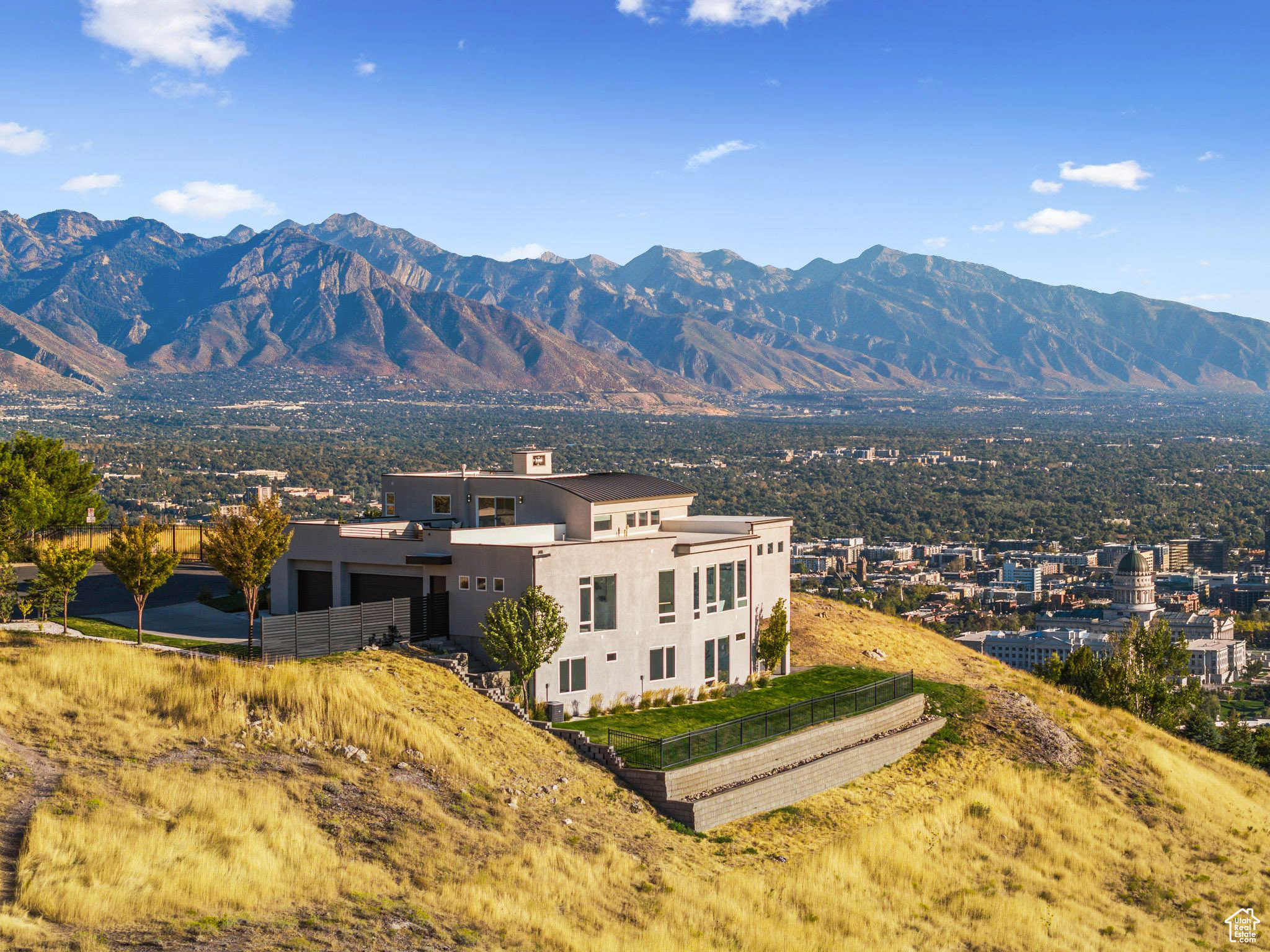 CAPITOL HILLS - Residential