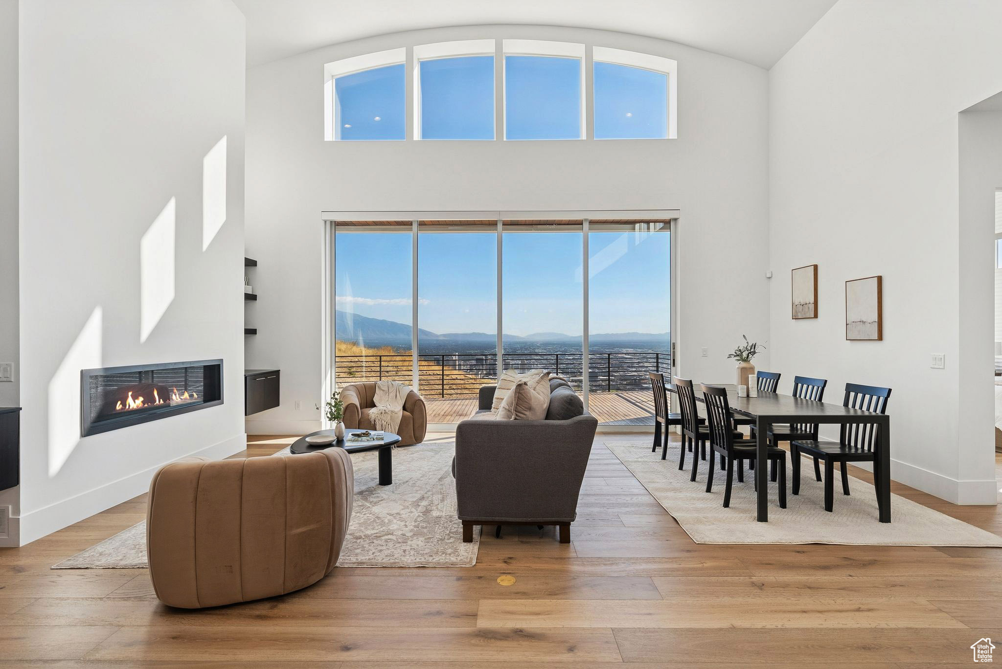 CAPITOL HILLS - Residential