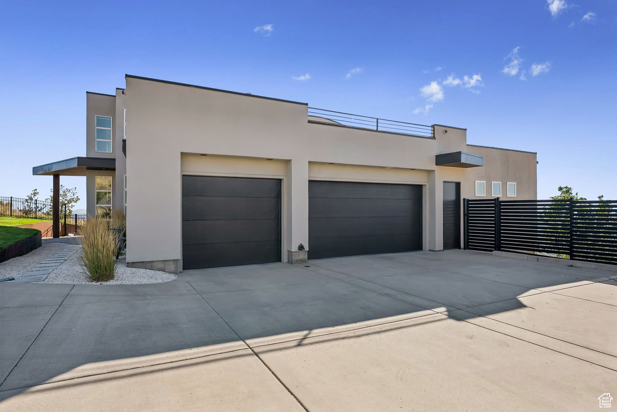 CAPITOL HILLS - Residential