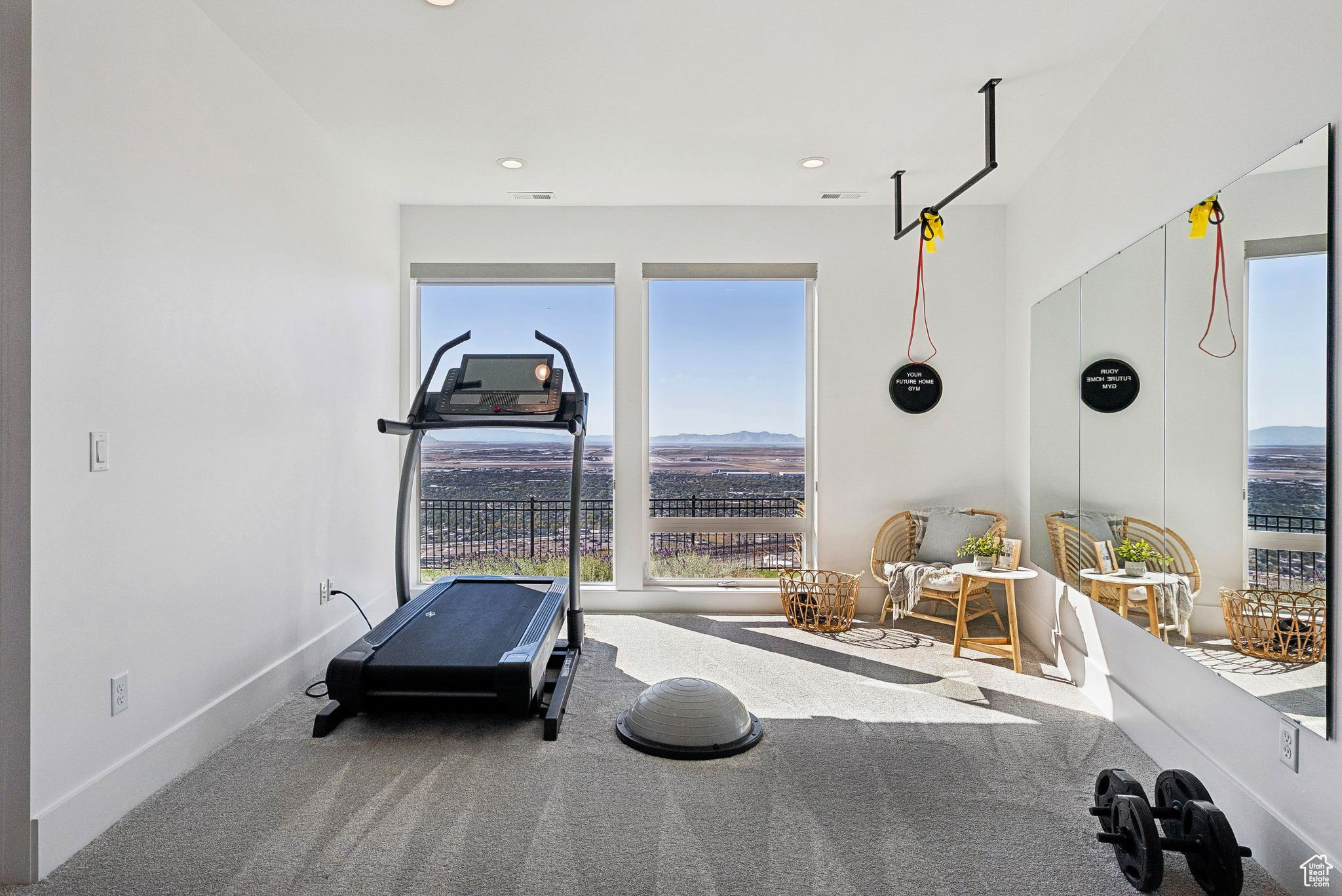CAPITOL HILLS - Residential