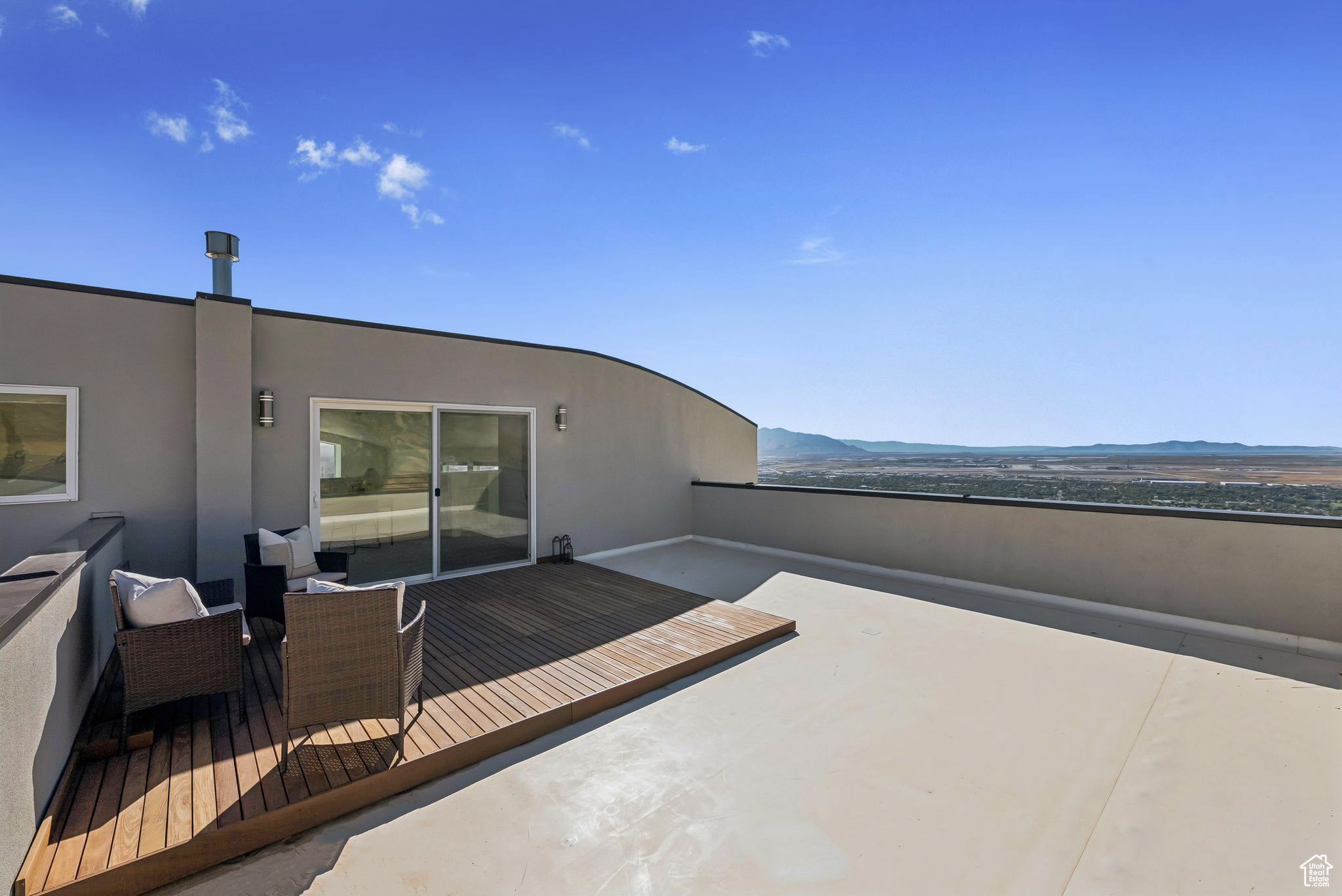 CAPITOL HILLS - Residential