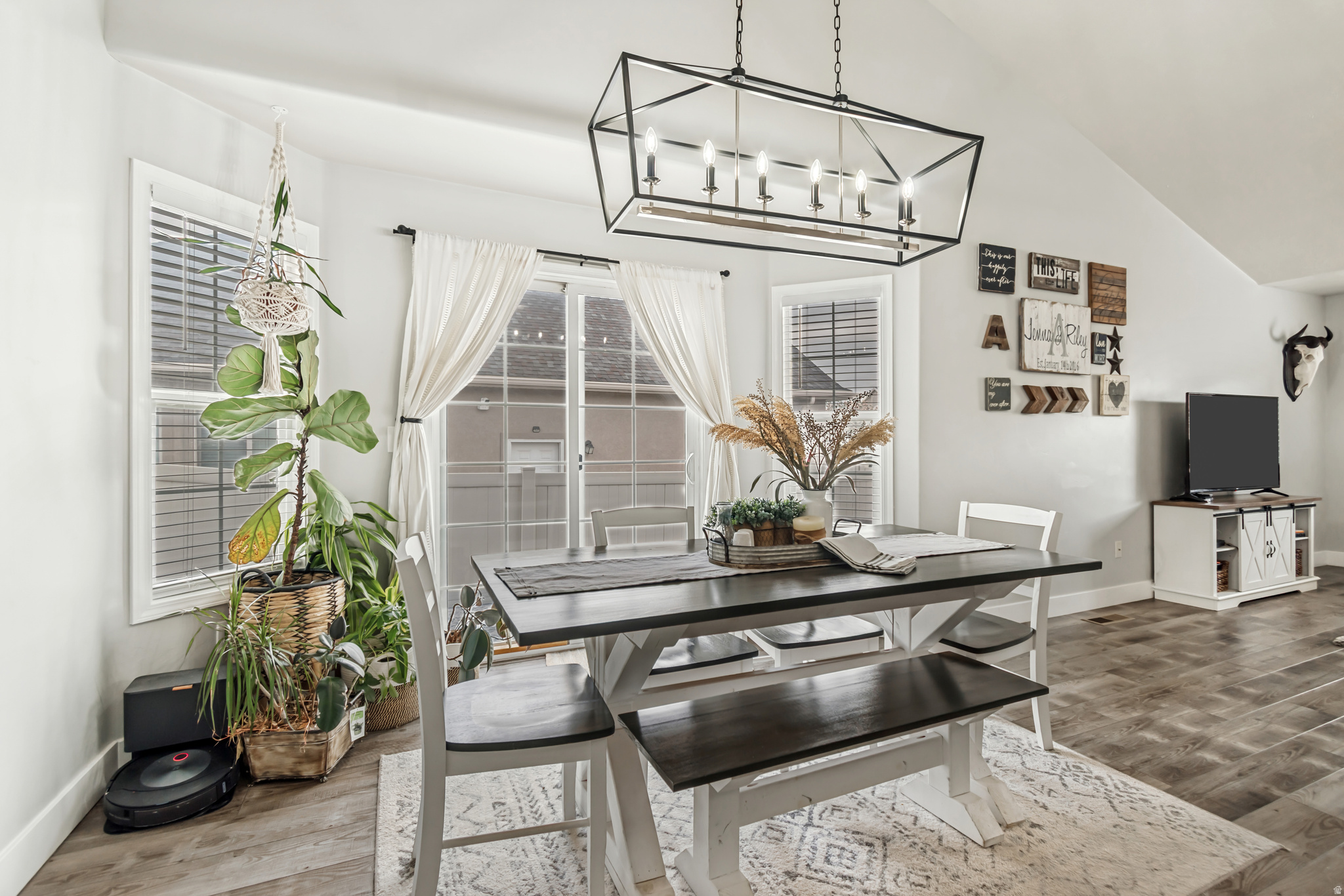 COLONY POINTE PUD - Residential