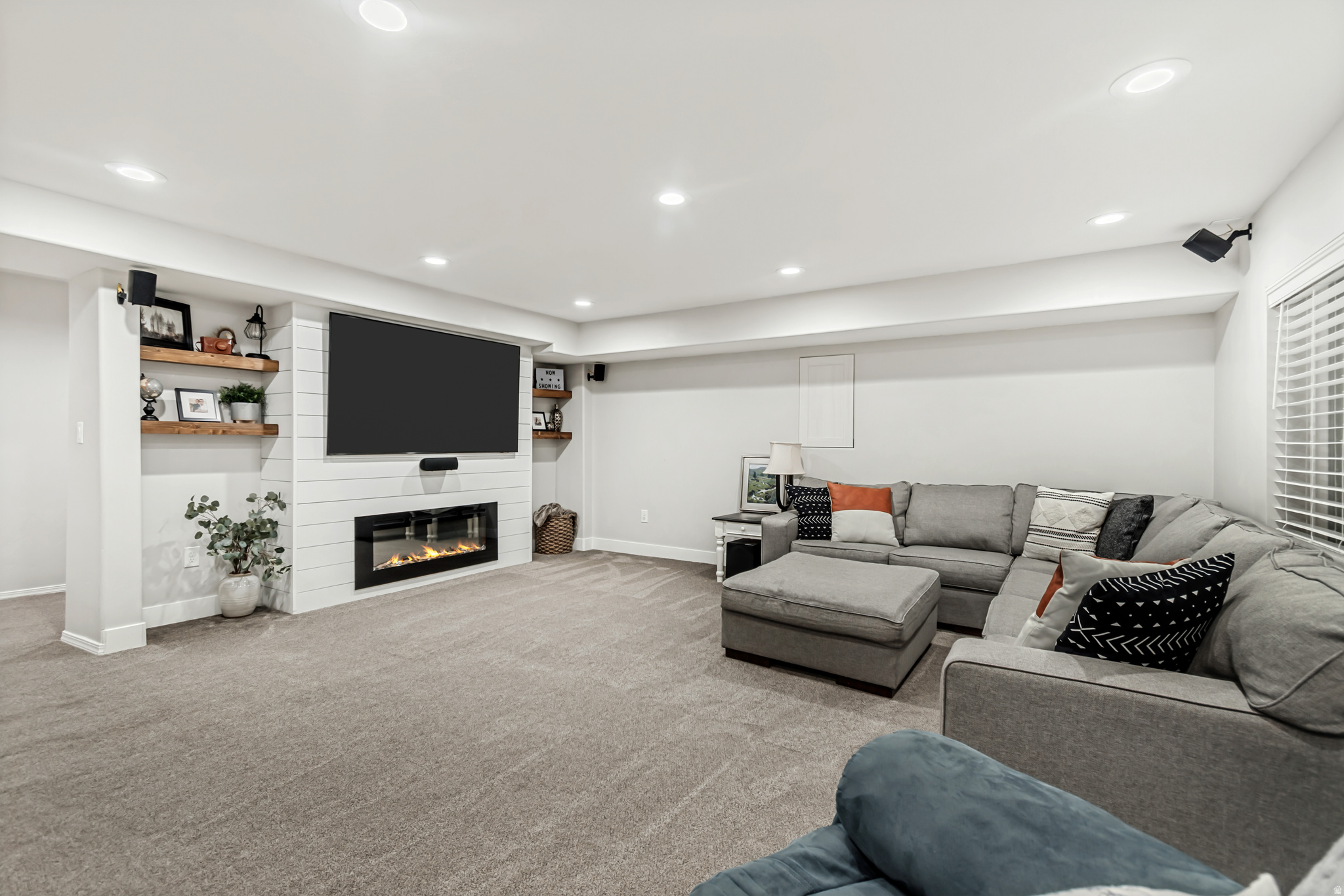 COLONY POINTE PUD - Residential