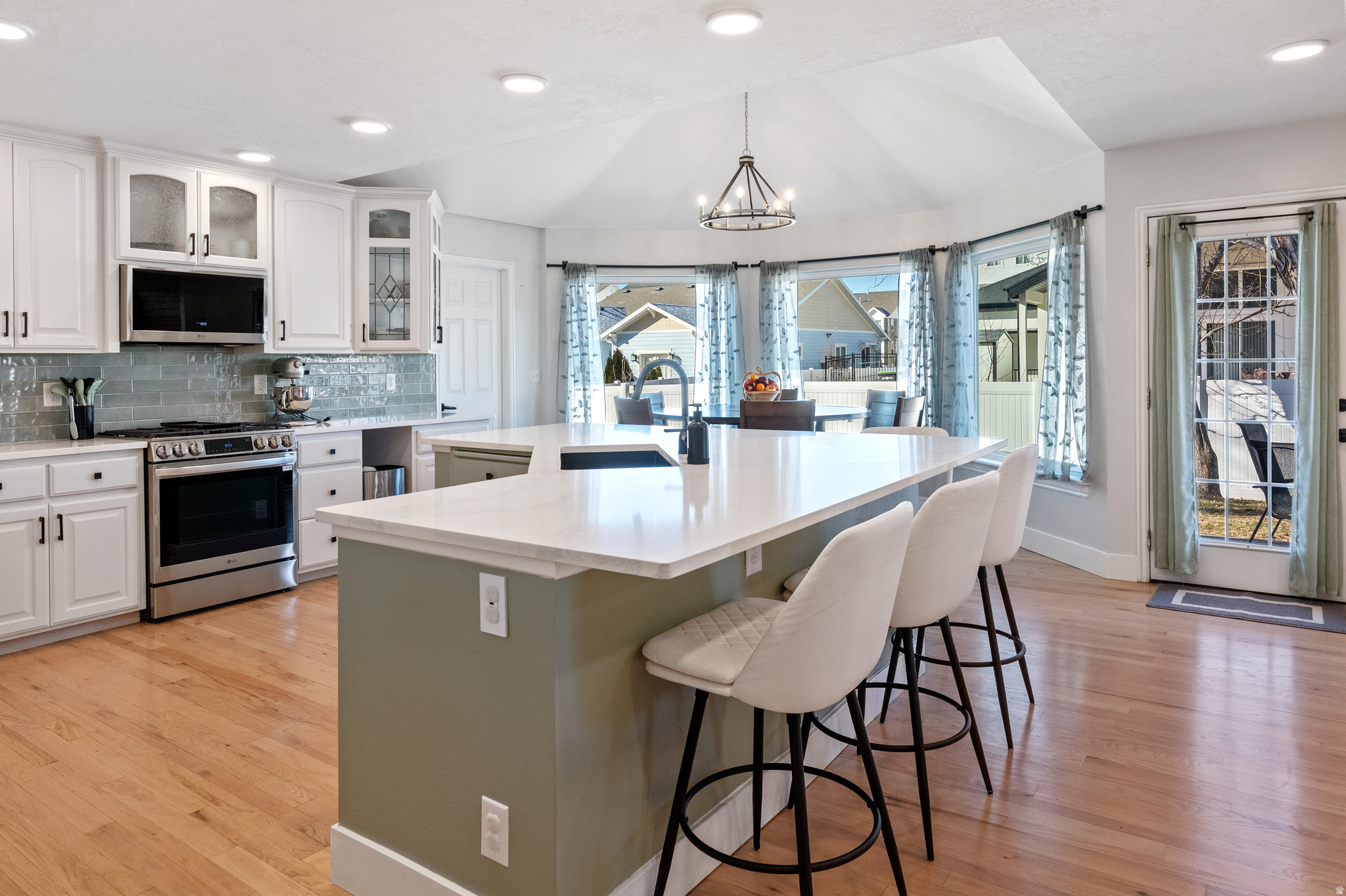 CANYON COVE - Residential