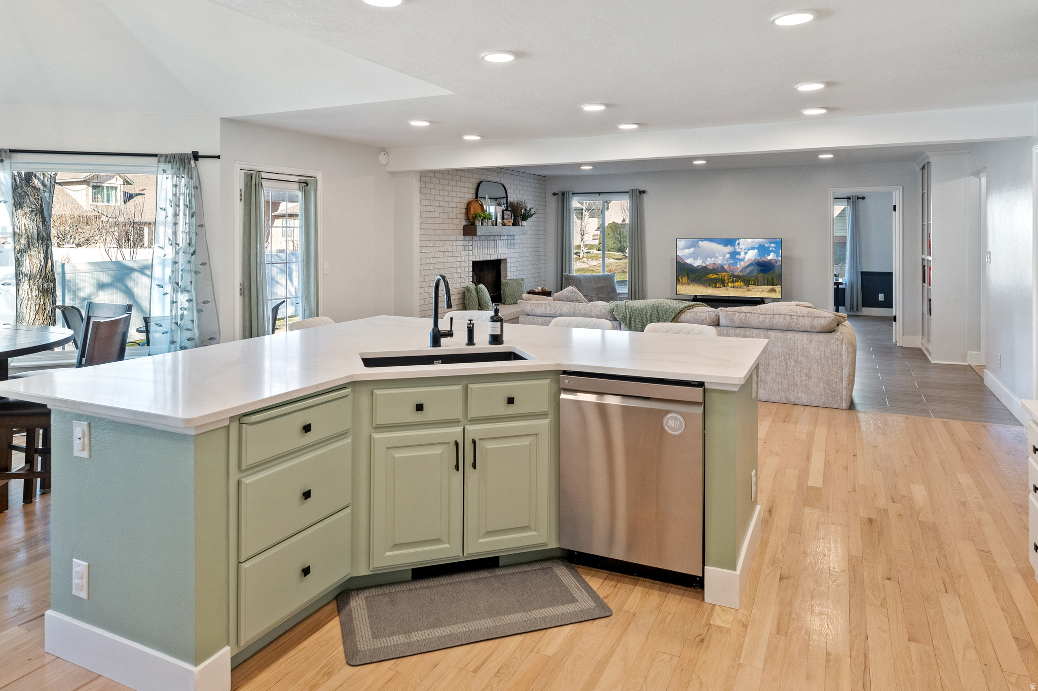 CANYON COVE - Residential