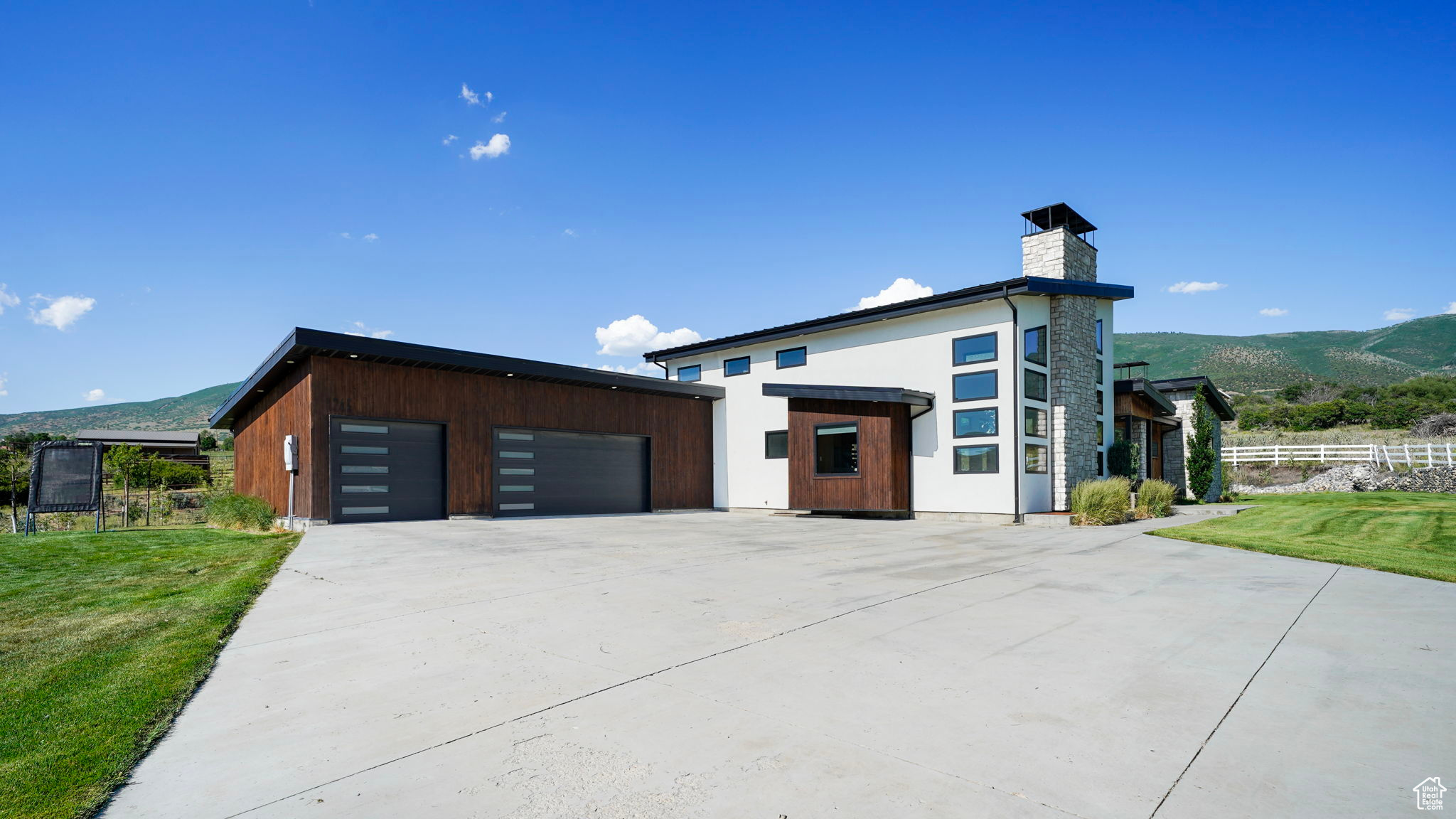 1245 E Draper Ln, Wallsburg, Utah image 3