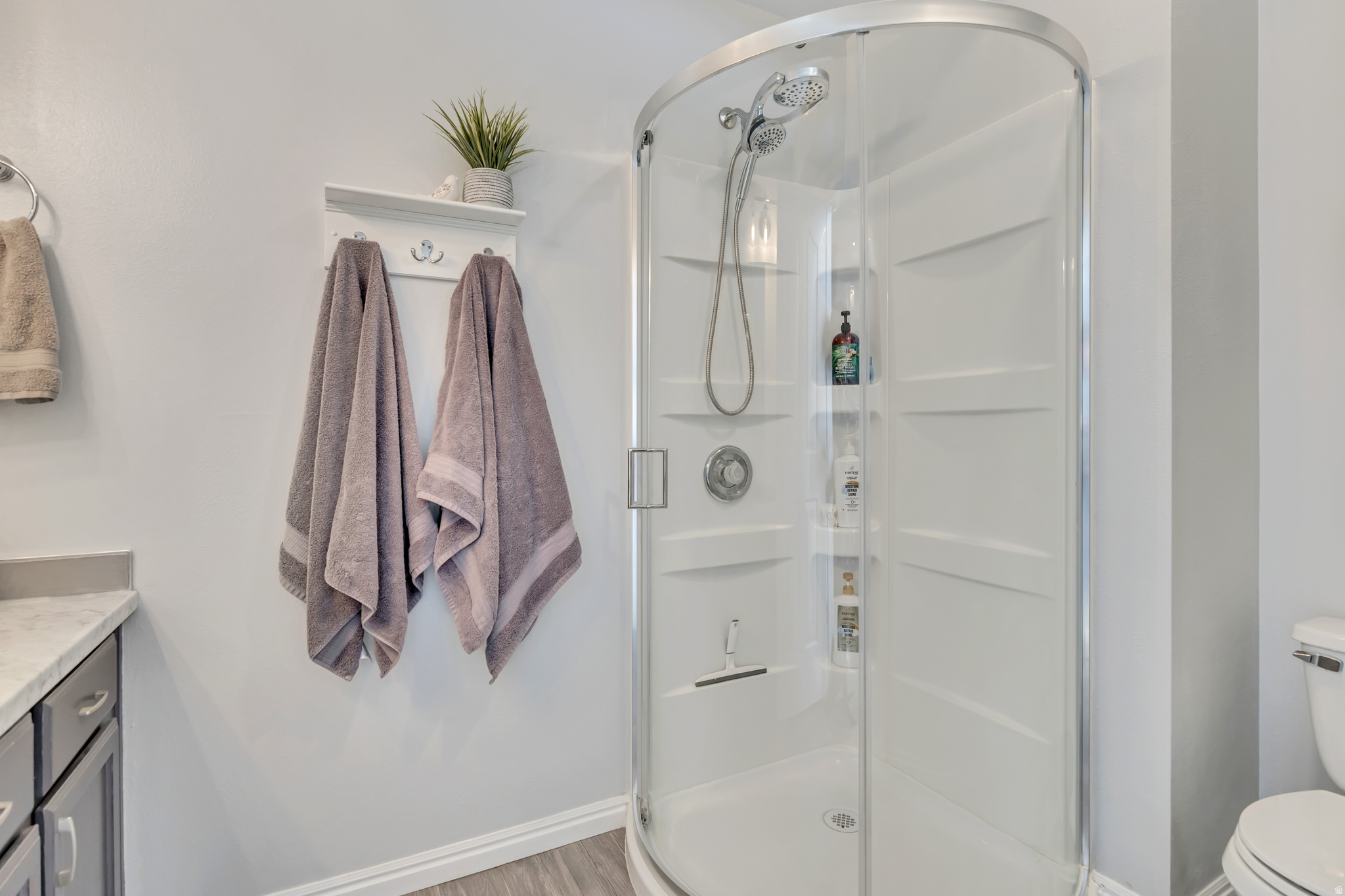 APPLE TERRACES - Residential