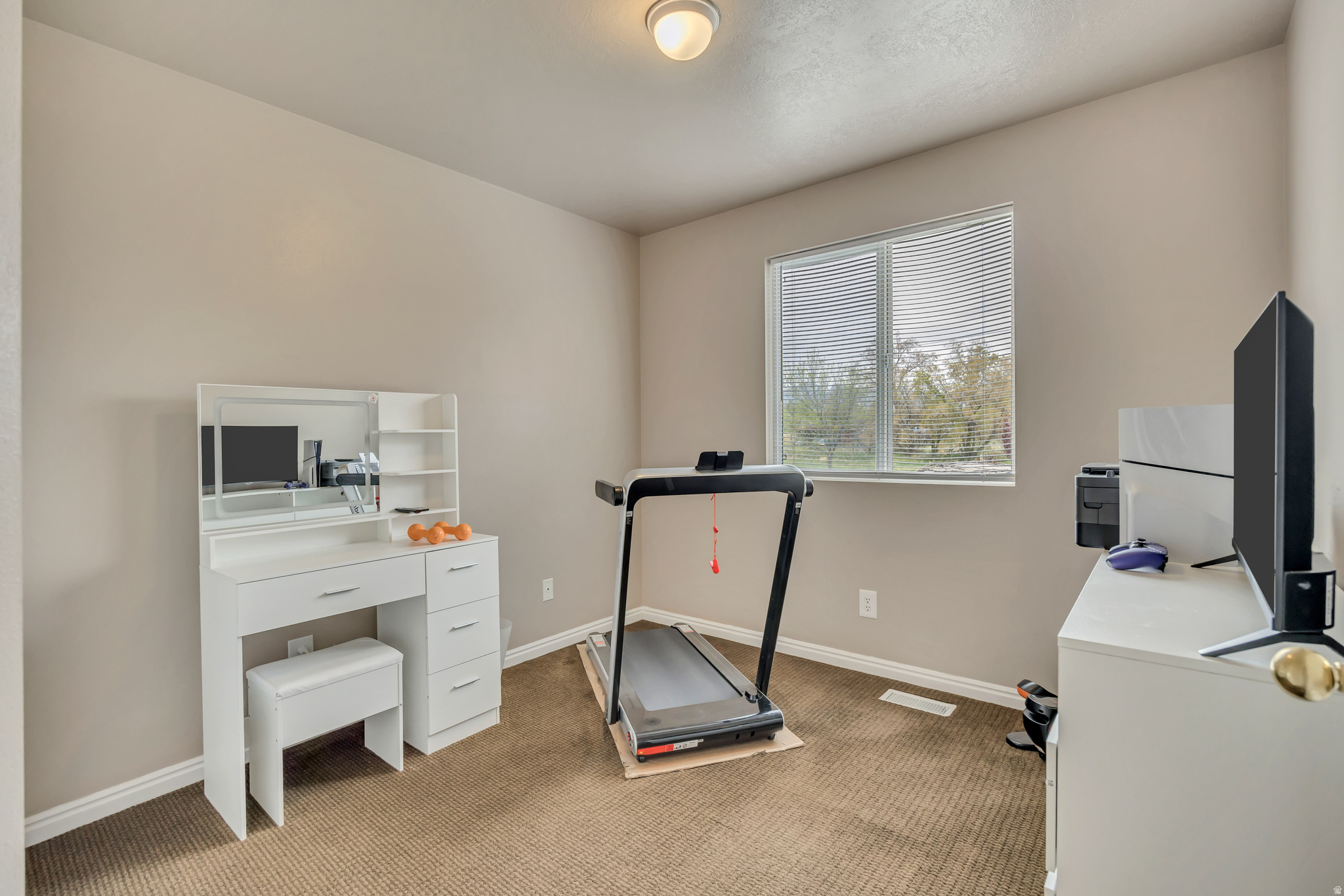 APPLE TERRACES - Residential