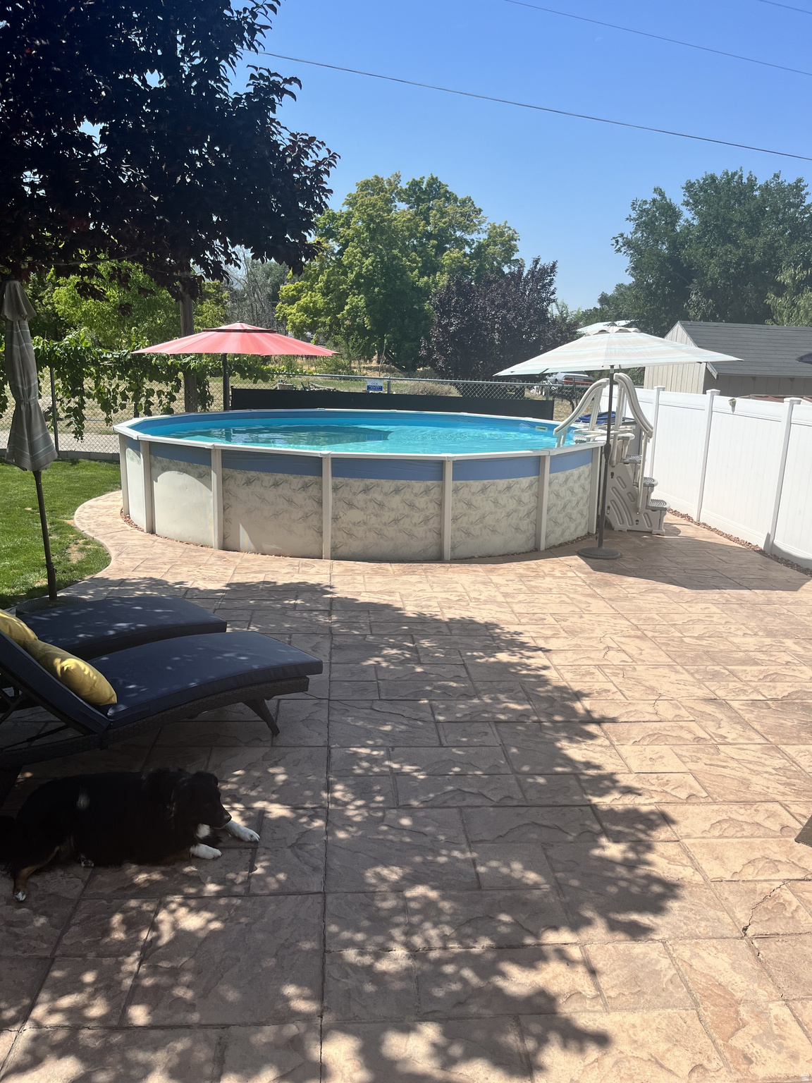 APPLE TERRACES - Residential