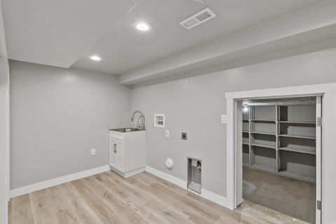 Tiny photo for 820 HILLCREST AVE, Logan, UT 84321 (MLS # 2126029)