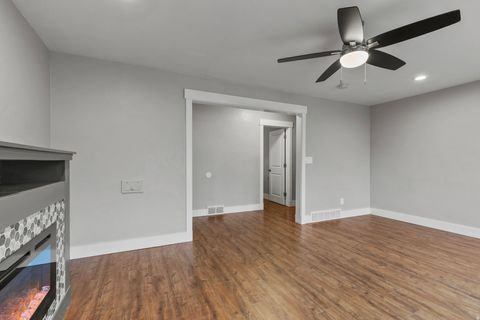 Tiny photo for 820 HILLCREST AVE, Logan, UT 84321 (MLS # 2126029)