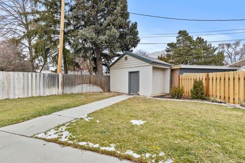 Tiny photo for 820 HILLCREST AVE, Logan, UT 84321 (MLS # 2126029)