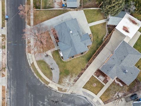 Tiny photo for 820 HILLCREST AVE, Logan, UT 84321 (MLS # 2126029)