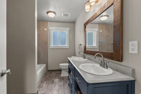 Tiny photo for 820 HILLCREST AVE, Logan, UT 84321 (MLS # 2126029)