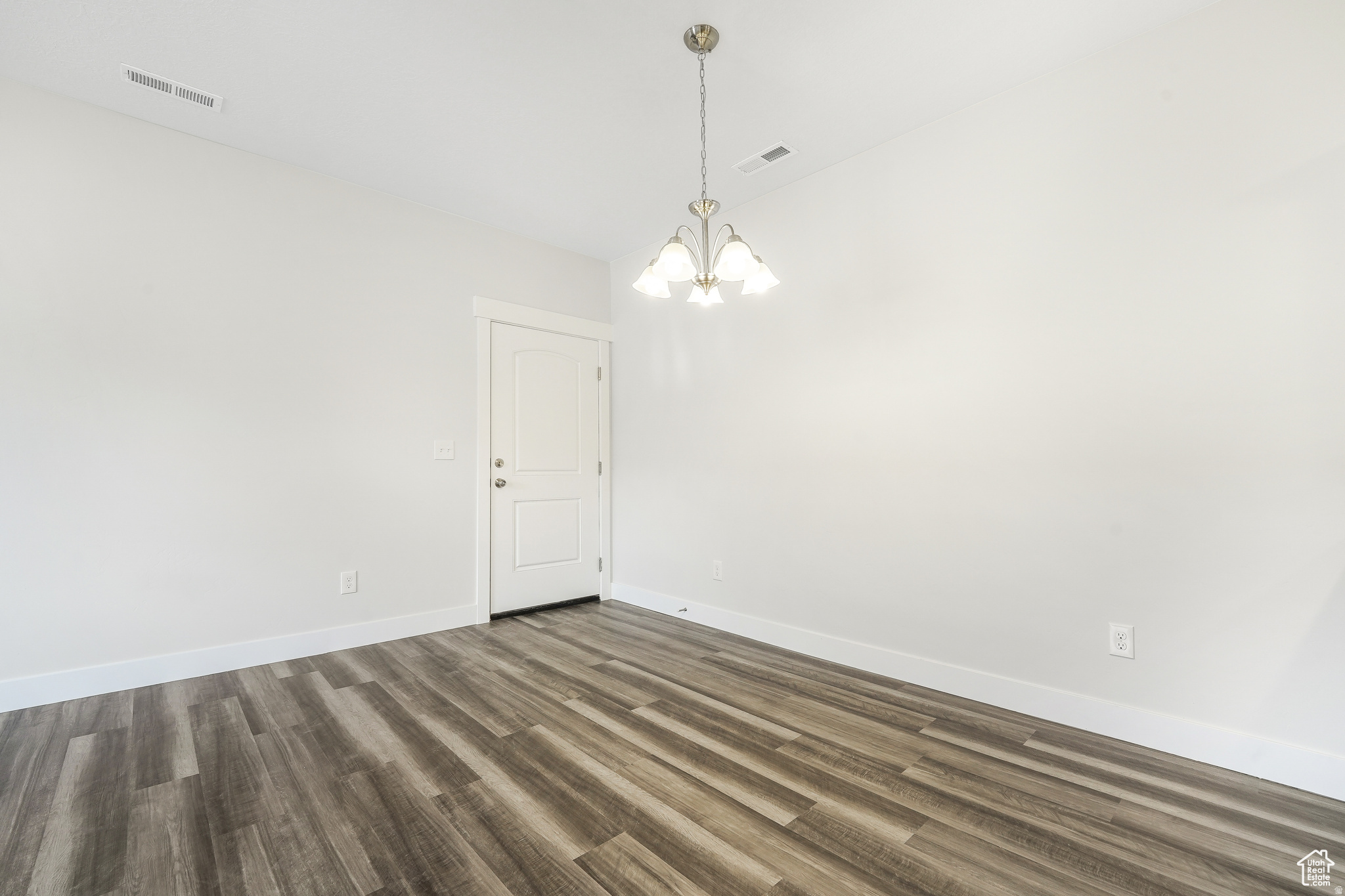 LAKE FRONT - Residential