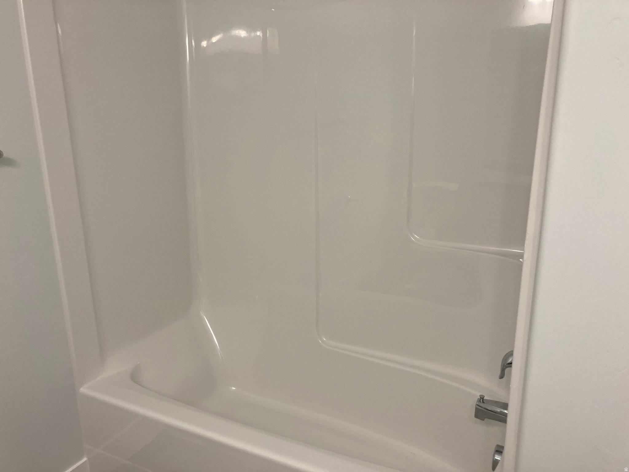 LAKE FRONT - Residential