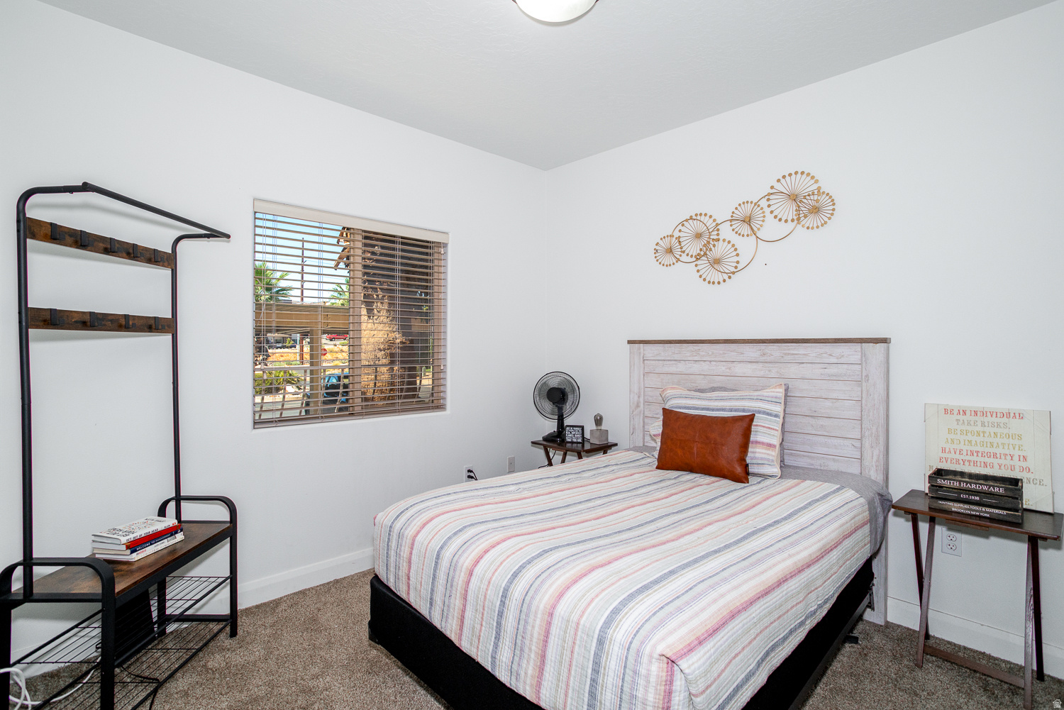 LA VENITA CONDONIUMS - Residential