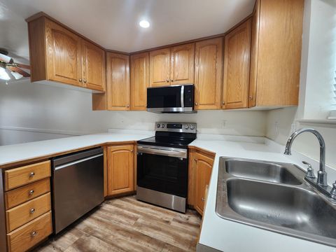 Tiny photo for 1070 S OREM BLVD E #3, Orem, UT 84058 (MLS # 2128994)