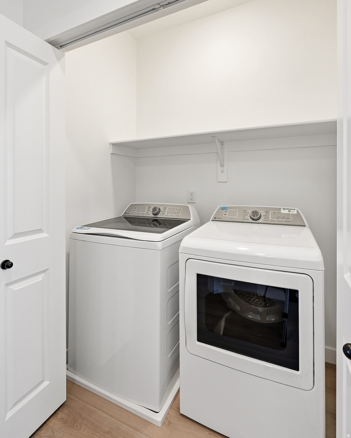 SKY VIEW ESTATES - Residential Income