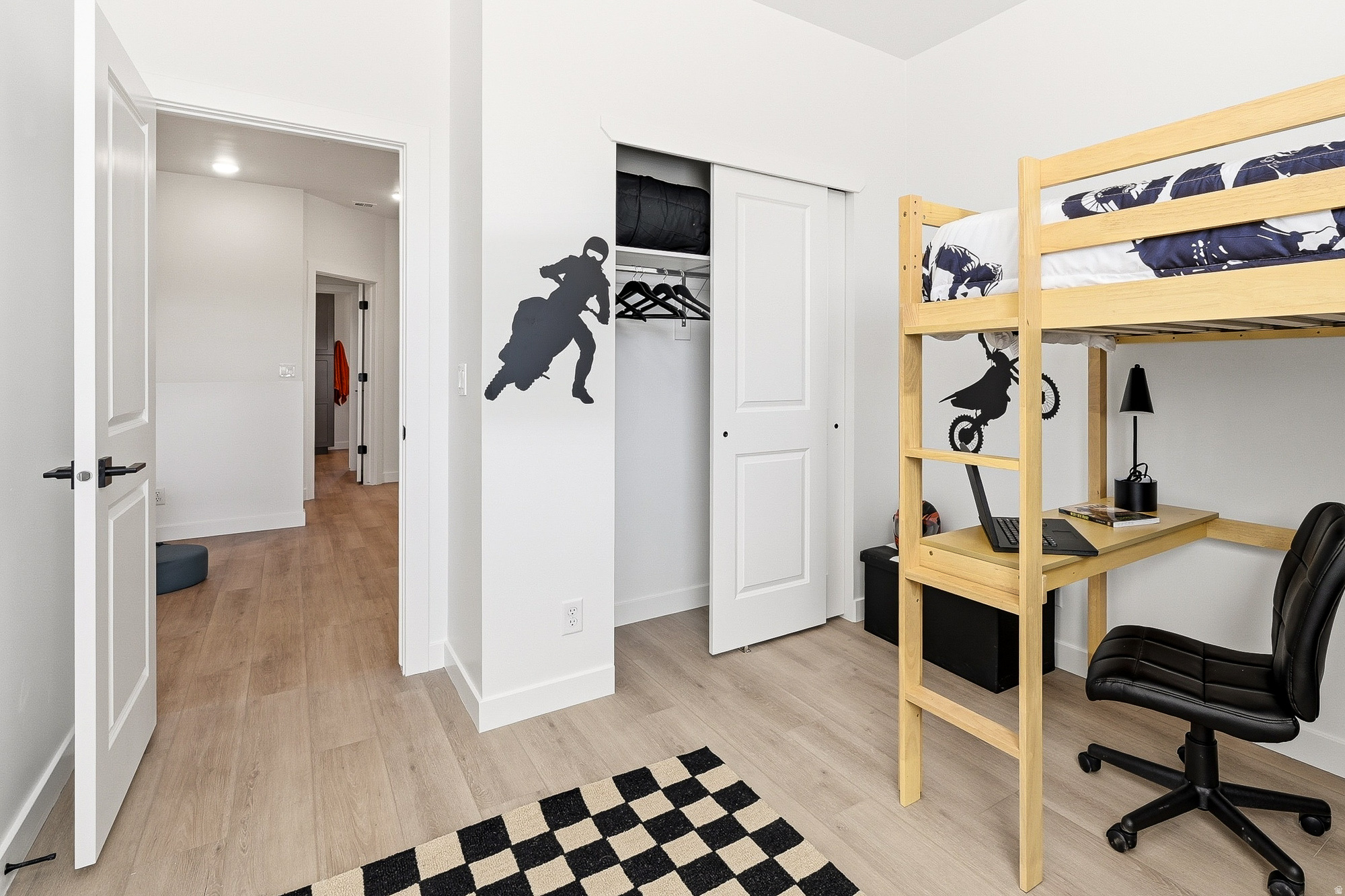 SKY VIEW ESTATES - Residential Income