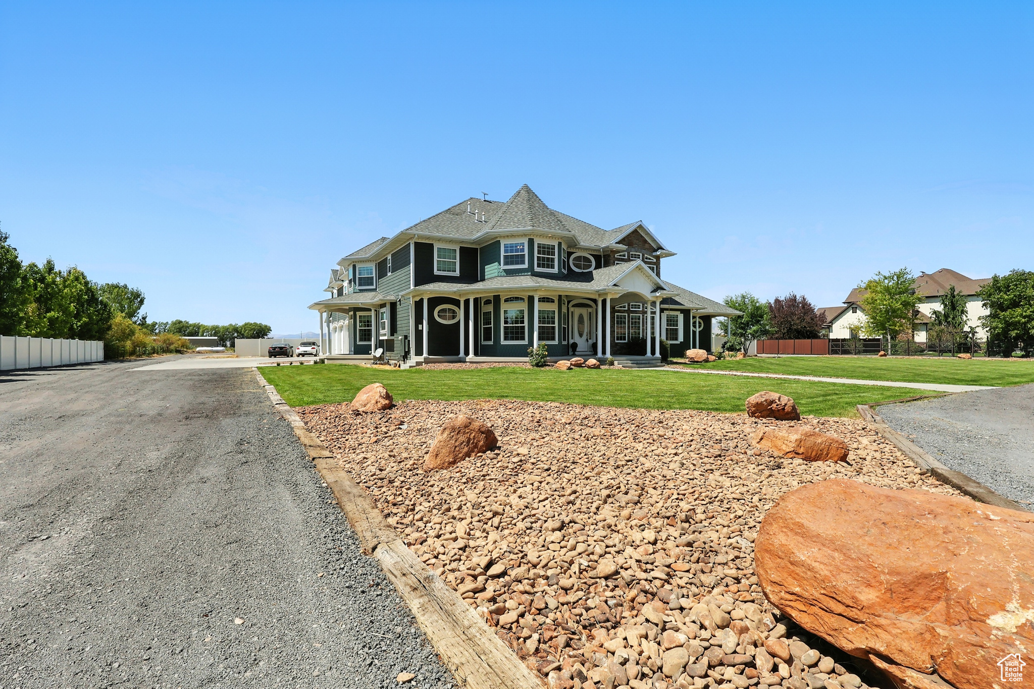 Honeyville, Utah 84314, United States, 8 Bedrooms Bedrooms, ,6 BathroomsBathrooms,Residential,Active,192304