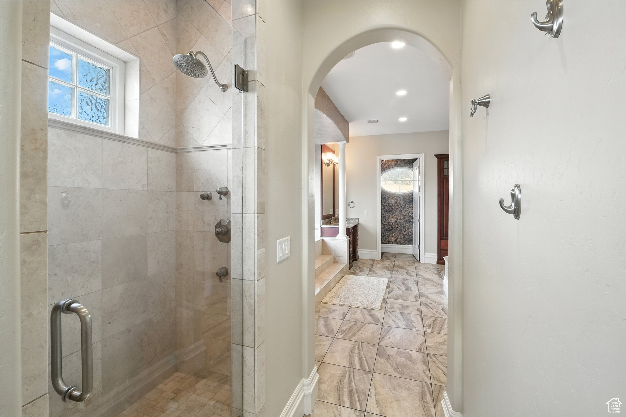 Honeyville, Utah 84314, United States, 8 Bedrooms Bedrooms, ,6 BathroomsBathrooms,Residential,Active,192304