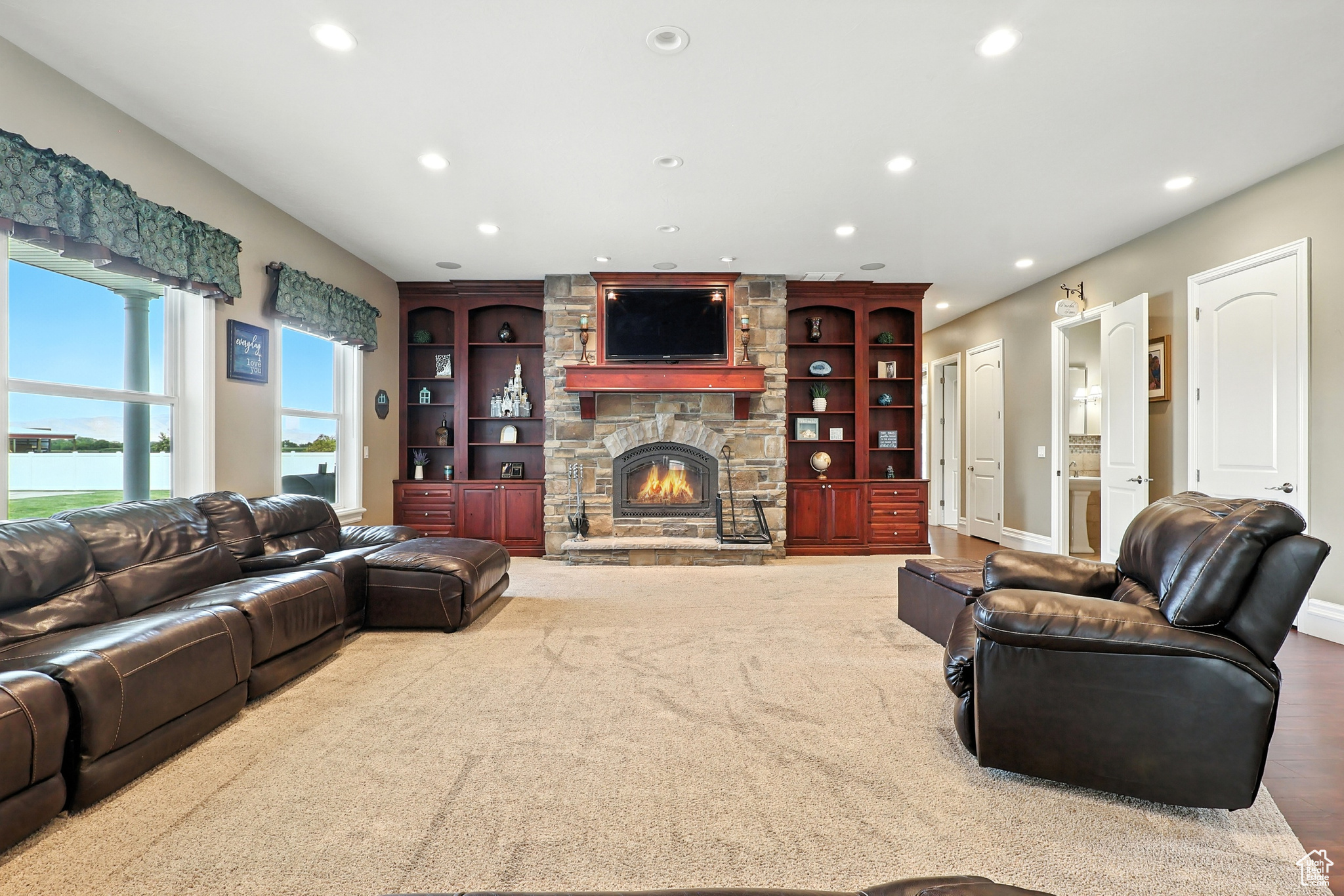 Honeyville, Utah 84314, United States, 8 Bedrooms Bedrooms, ,6 BathroomsBathrooms,Residential,Active,192304