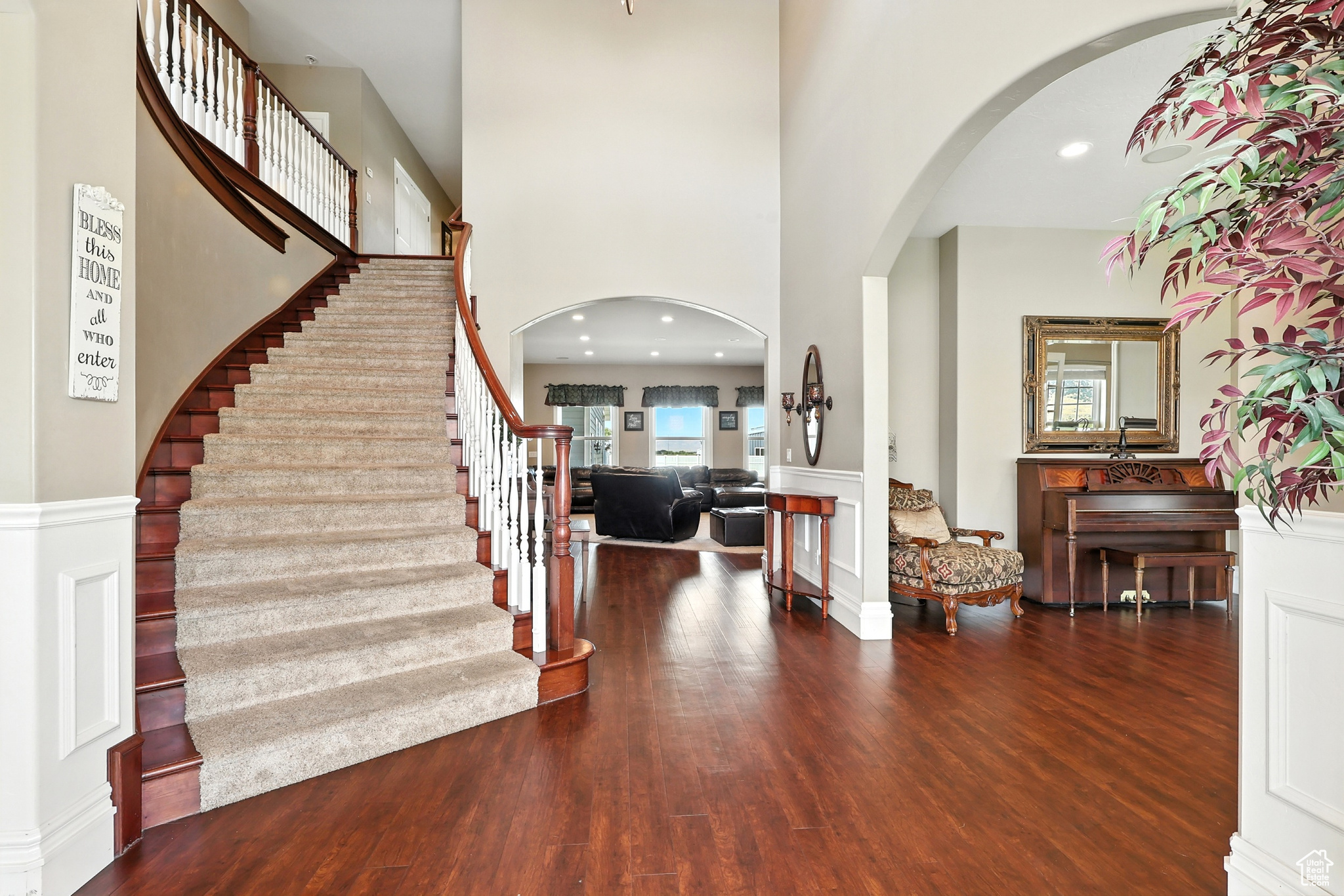 Honeyville, Utah 84314, United States, 8 Bedrooms Bedrooms, ,6 BathroomsBathrooms,Residential,Active,192304