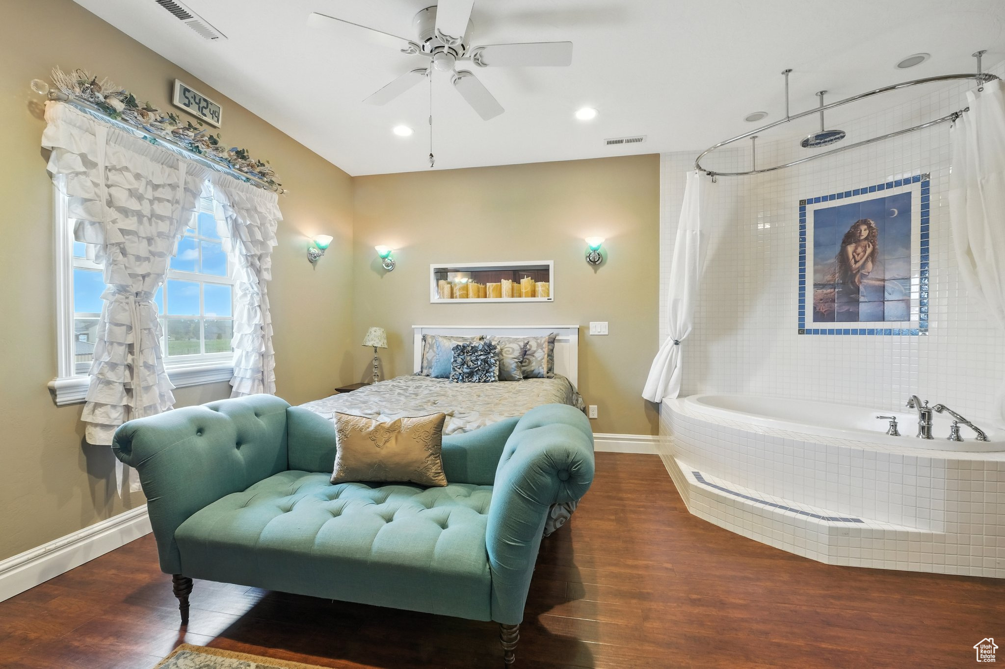 Honeyville, Utah 84314, United States, 8 Bedrooms Bedrooms, ,6 BathroomsBathrooms,Residential,Active,192304