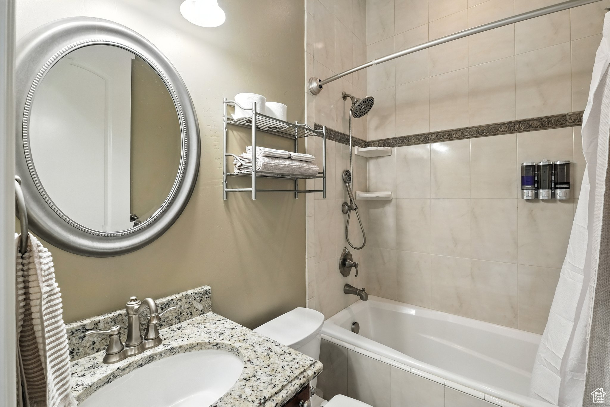 Honeyville, Utah 84314, United States, 8 Bedrooms Bedrooms, ,6 BathroomsBathrooms,Residential,Active,192304