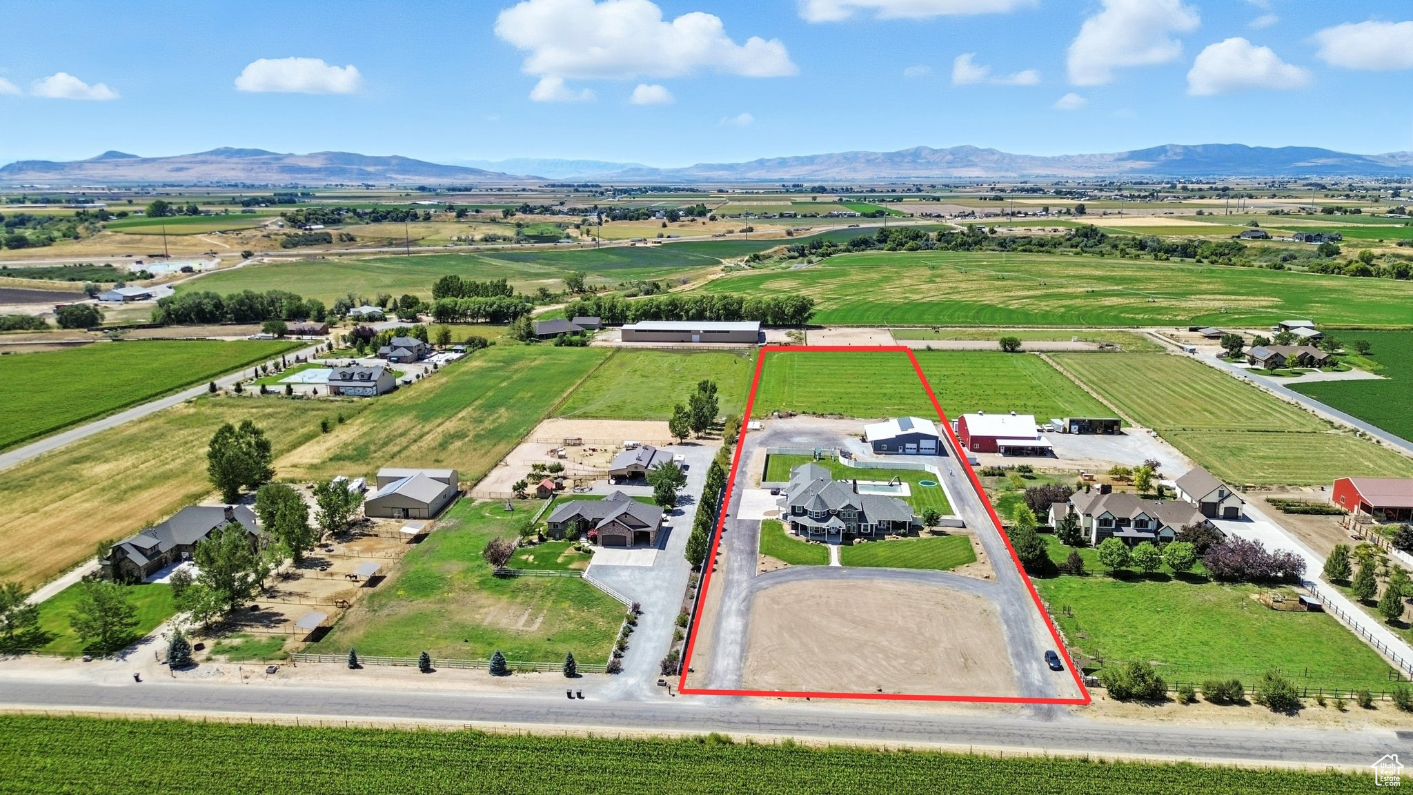 Honeyville, Utah 84314, United States, 8 Bedrooms Bedrooms, ,6 BathroomsBathrooms,Residential,Active,192304