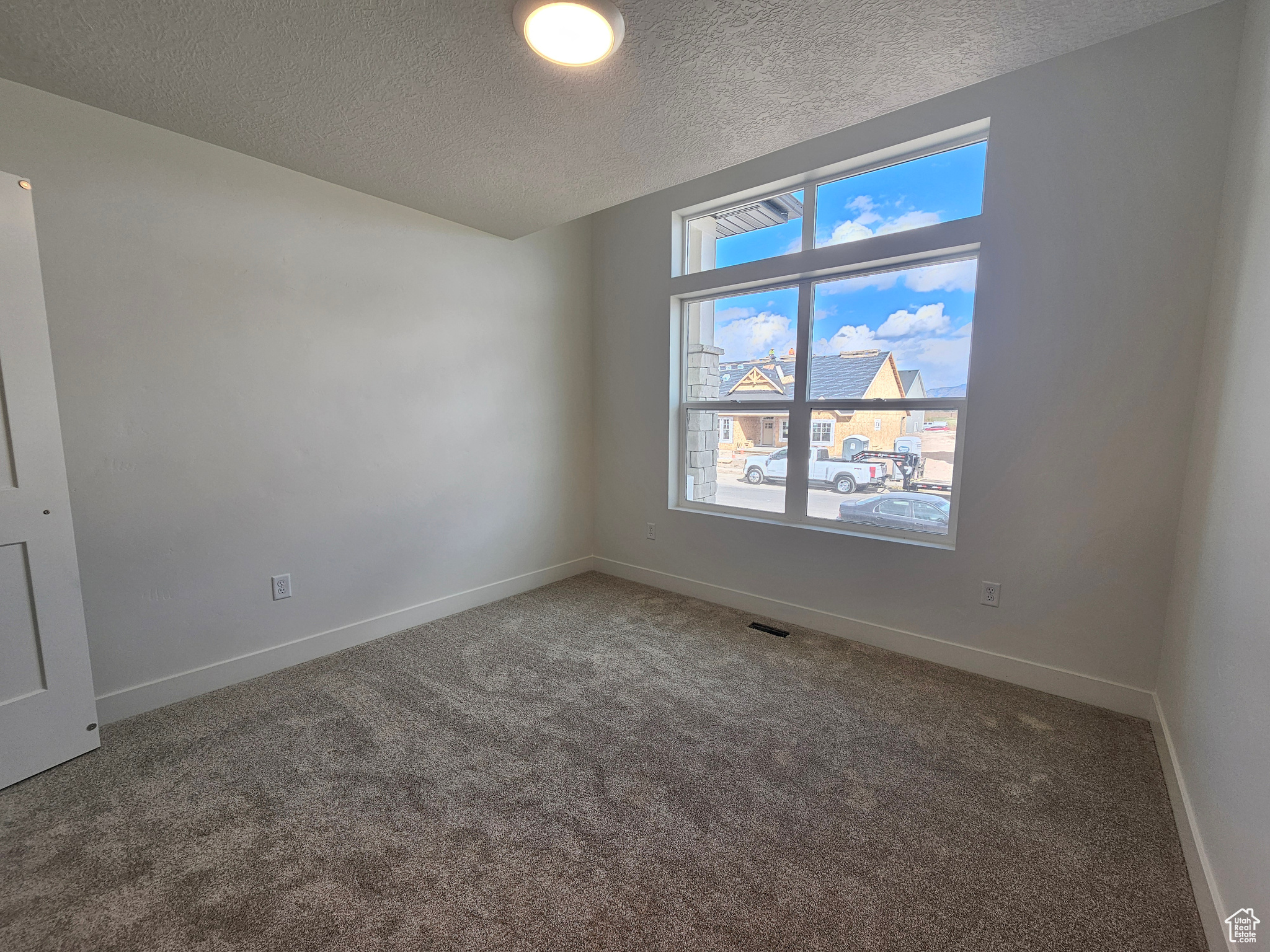 WEST RIDGE ESTATES - Residential