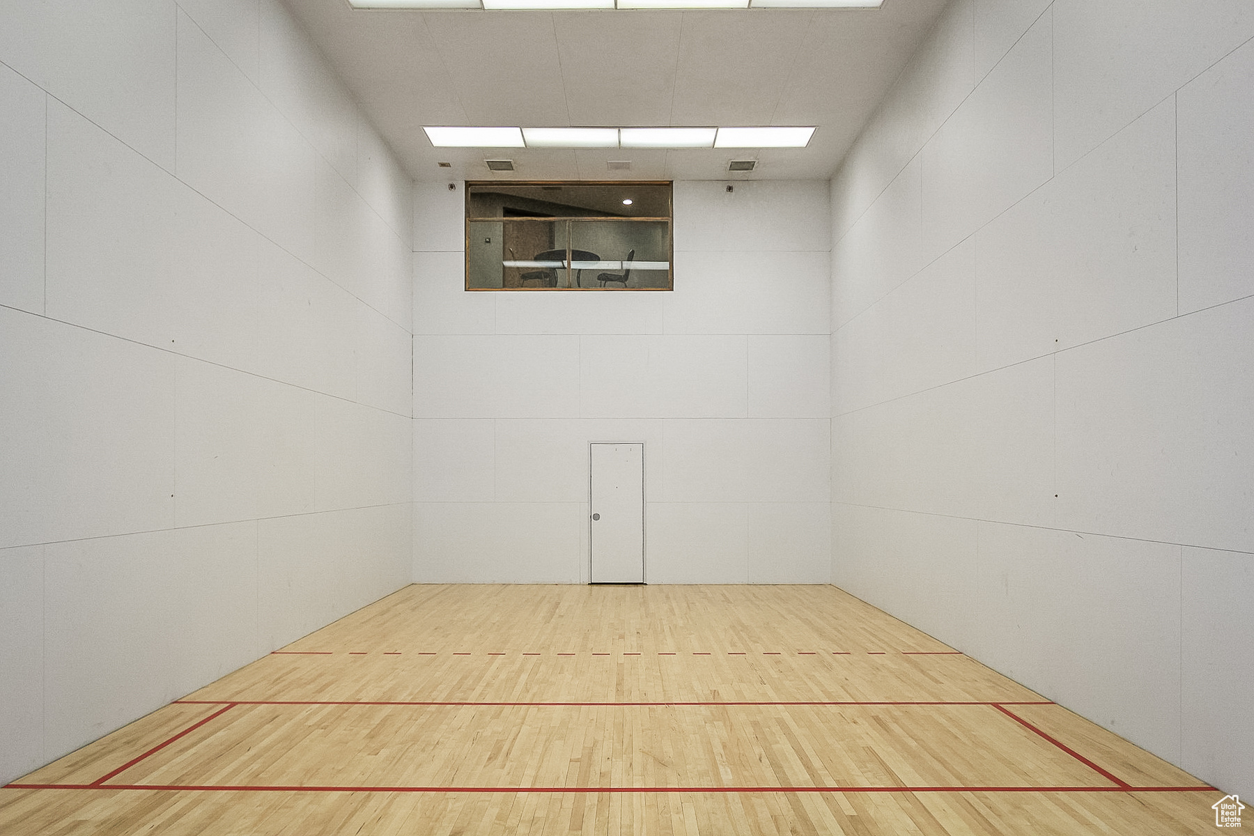 AMERICAN TOWERS - Residential