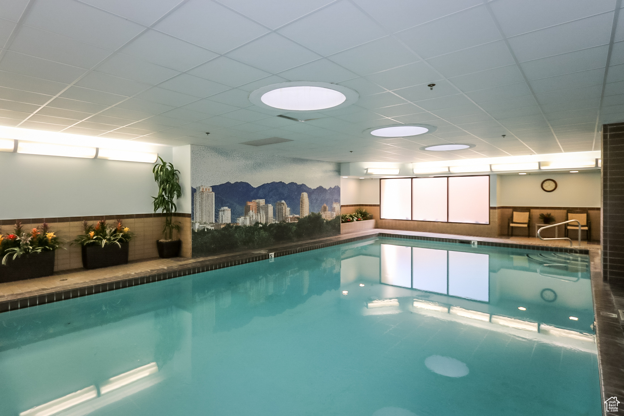 AMERICAN TOWERS - Residential